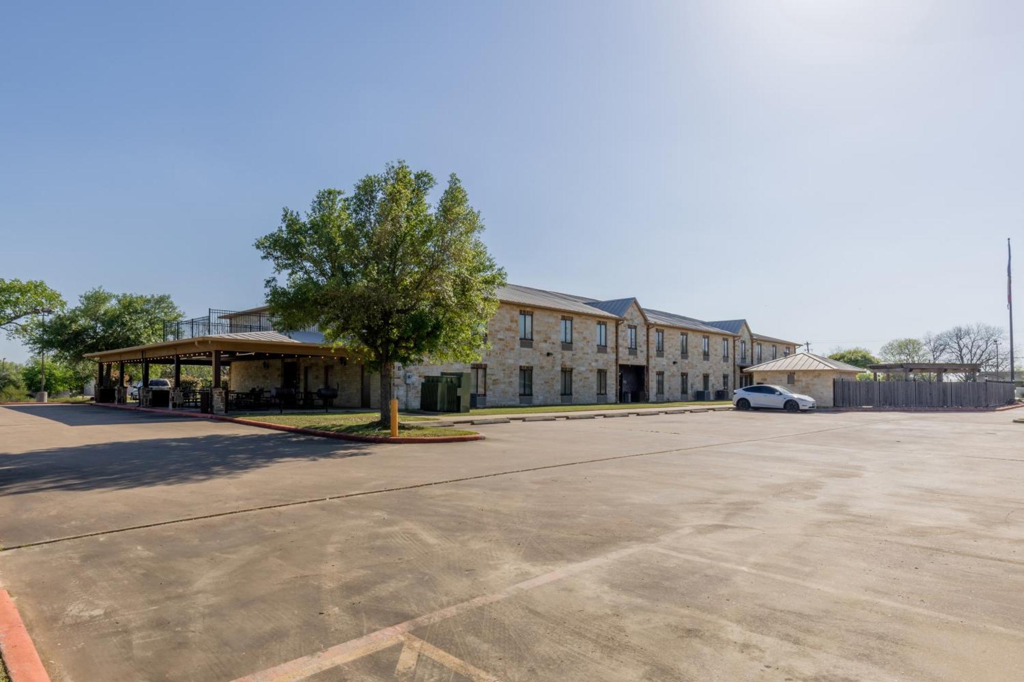 Hotel Texas Hallettsville Zewnętrze zdjęcie